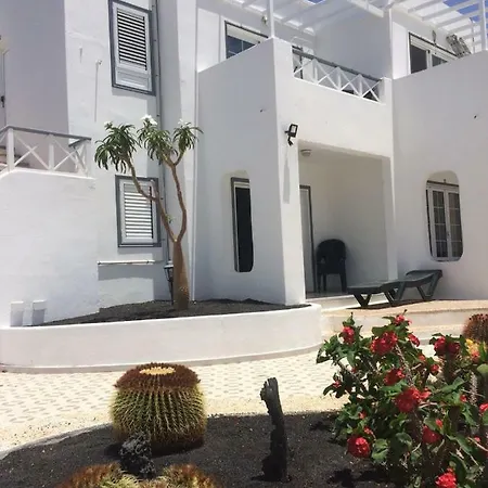 Apartmán Panelos B1 *