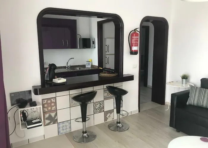 Panelos B1 卡门港