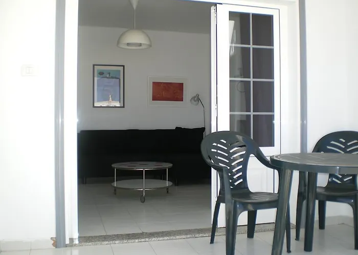 Panelos B1 * Puerto del Carmen (Lanzarote)